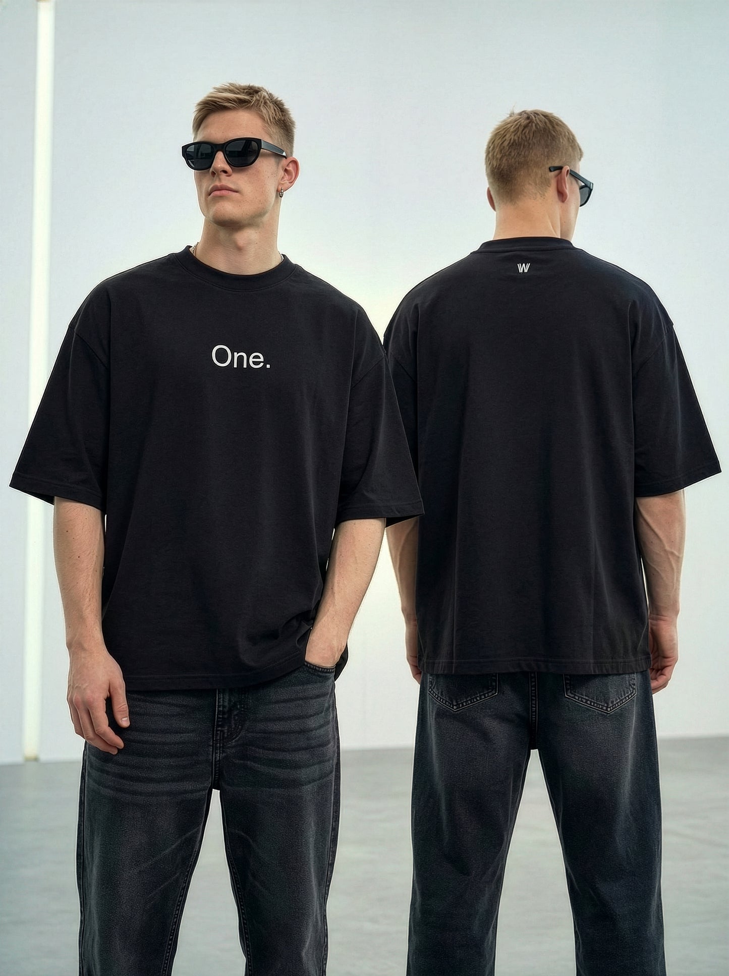 One Erkek T-Shirt